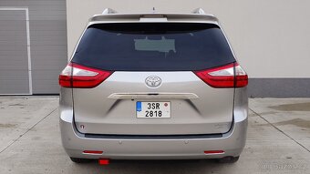 Toyota Sienna 3,5i 4x4 7 míst - 6