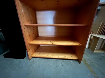Dřevěnyl regál - 6