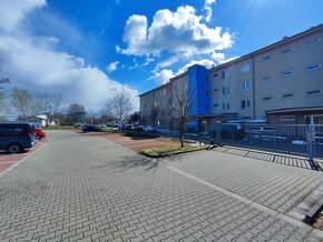 Garážové stání na oploceném pozemku - Lysá n. L. u nádraží - 6