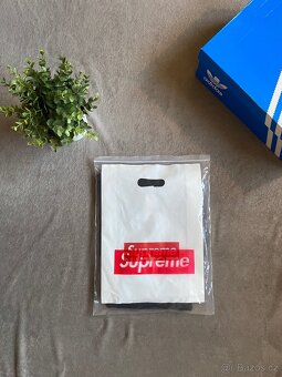 Supreme - 6