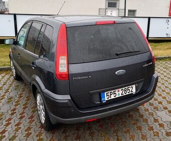 Ford Fusion 1.6 TDCi - 6