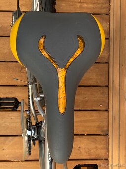 Městská / trekingová kola Btwin Five - 6