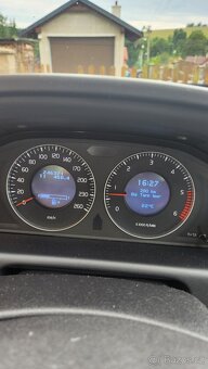 Volvo XC60 - 6