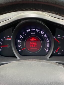 Kia Sportage - 6