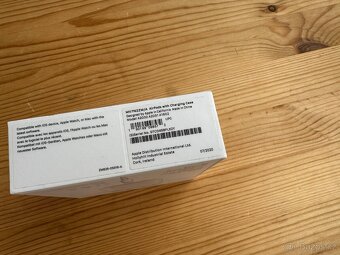 Apple AirPods 2 – plně funkční, s krabicí a manuálem - 6