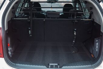 SSANGYONG TIVOLI GRAND - 6