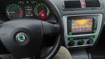 Škoda Octavia Combi RS TDI - 6