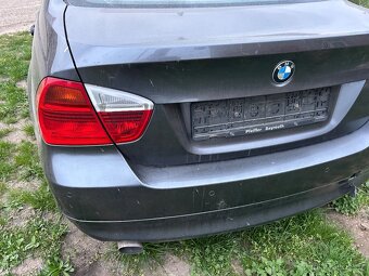 Bmw e90 2.0 - 6