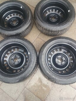 Plechové disky 6,5Jx16, pneu 205/55 R16 - 6