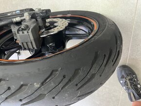 KAWASAKI ER-6 - 6