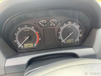 Škoda Fabia 1,2 47kW RV 2006 najeto 157000 km - 6