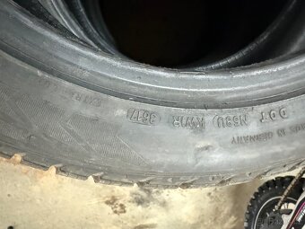 Prodám 245 45 r18 goodyear ultragrip 8 - 6