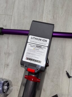 Dyson V11 Absolute Extra - 6