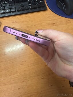 iPhone 16 128 GB, baterie 98%, přes rok zaruka - 6