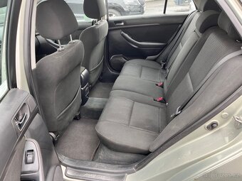 Toyota Avensis D4D 2.0 T25 - 6