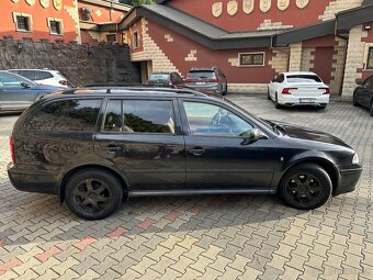 Škoda Octavia 1 1.9 TDI Top Výbava - 6