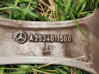 Mercedes GLC (X253) - orig. 18" alu so snímačmi antracit - 6