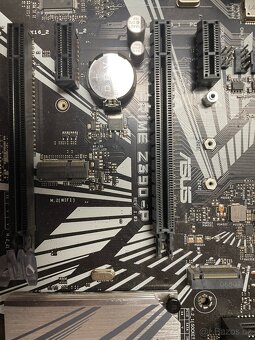 Nefunkční prodám na opravu nebo díly. - 6