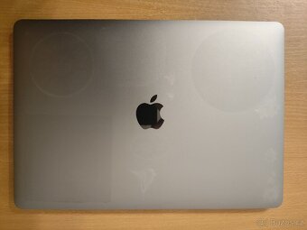 Apple MacBook Pro 2018 – i5 | 8GB | 256GB - 6