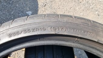 Letní pneu 235/35/19 Michelin - 6