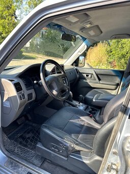 Mitsubishi Pajero V60 3.2 Di-D GLX 4x4 - 6