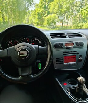Seat Leon 1.6 benzín - 6