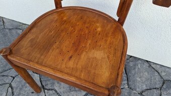 Celodřevěné křeslo po renovaci - 6
