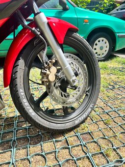 Honda CBR125R 2006 - 6