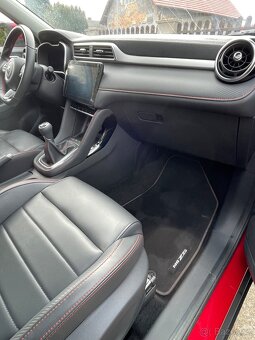MG ZS - 6