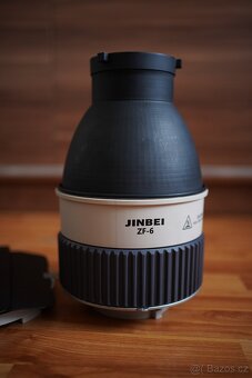 Fresnelová čočka s bowens mount - 6