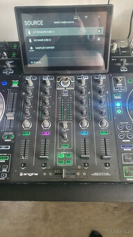 Denon Prime 4 samostatný 4kanálový DJ kontroler - Serato - 6