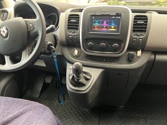 Obytná dodávka Renault Trafic - 6