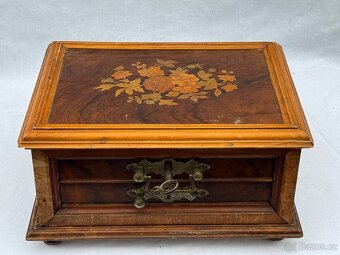 Krásná velice stará šperkovnice Empír - 6