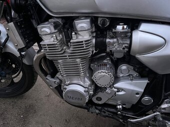 Yamaha XJR 1300 - 6
