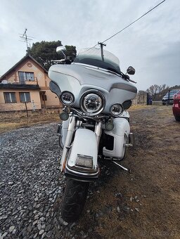 Harley Davidson Electra Glide FLHTCU - 6