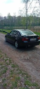 BMW 320 D, garážované, jsem jediný majitel, letní AL kola. - 6