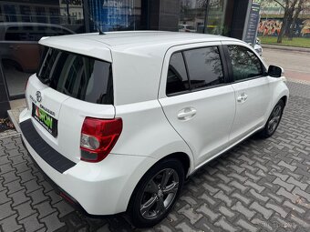 Toyota Urban Cruiser 1,3 VVTi 74 kW, serviska - 6
