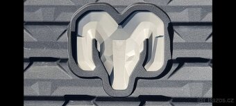DODGE RAM - ÚPLNĚ NOVÉ GUMOVÉ KOBERCE - 6