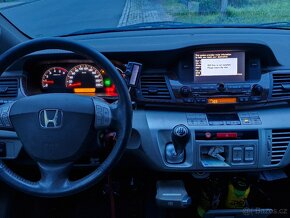 Honda FRV 2.2 diesel r.2006 - 6