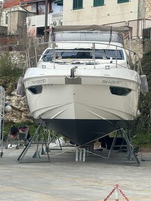 Motorová jachta Azimut 47 Fly - 6