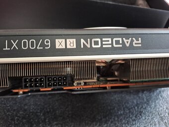 XFX Radeon RX 6700 XT QICK 319 - 6