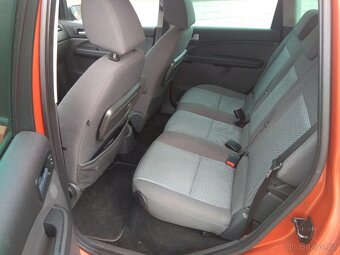 Ford C-max 2.0 TDCI 100kw BEZ PŘEPISU limitovaná edice - 6