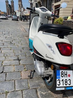Vespa Primavera 125 Color Vibe - 6