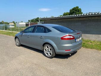 Ford mondeo 2.0 - 6