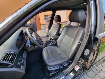 BMW E46 318i Touring 105kW 2003 - 6