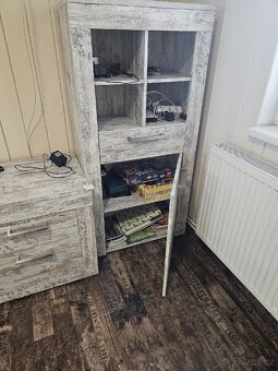 Obytna sestava se stolkem - 6