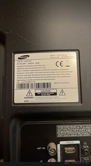 Televizor Samsung LE37C570 s drzak na stena - 6