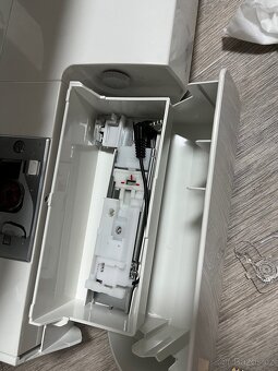 šicí stroj Juki HZL -F 370 - 6