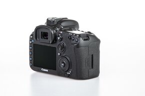 Canon EOS 7D Mark II - 6