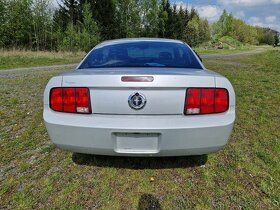 Ford Mustang 4.0 - V6 - 6